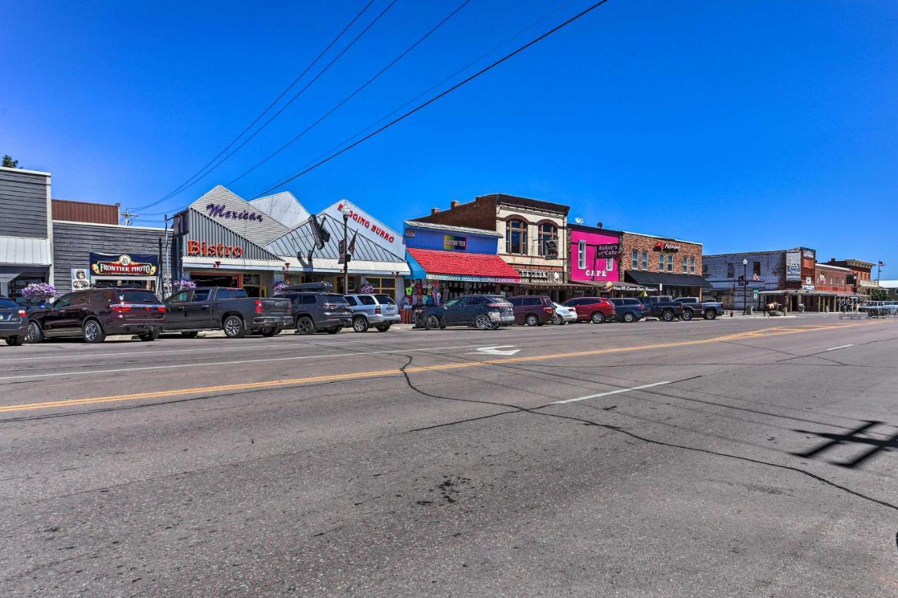 Custer Apt In Heart Of Town Shop, Dine, Hike Экстерьер фото